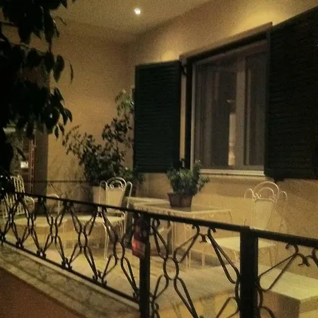 Aristi's House Apartamento *